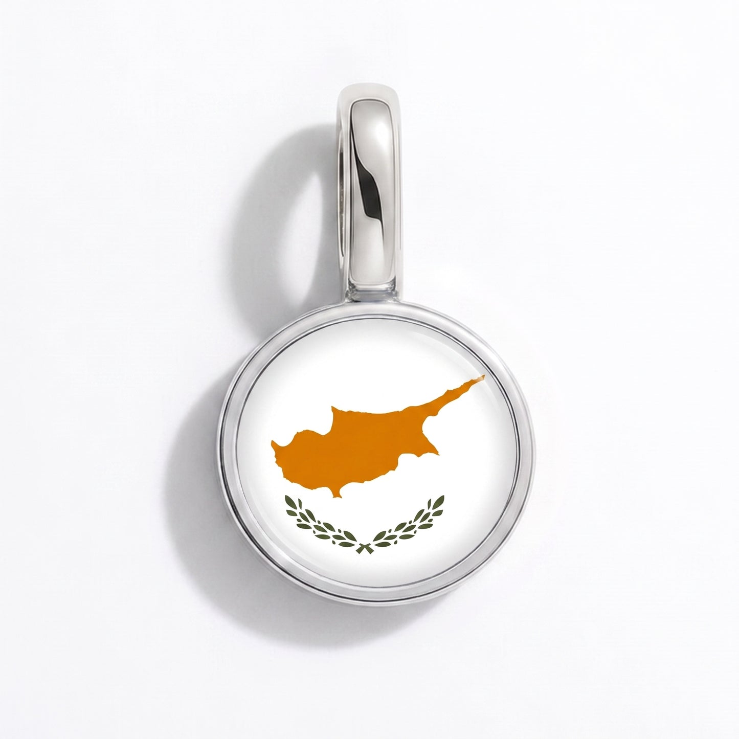 Charm vlag Cyprus – rond zilver