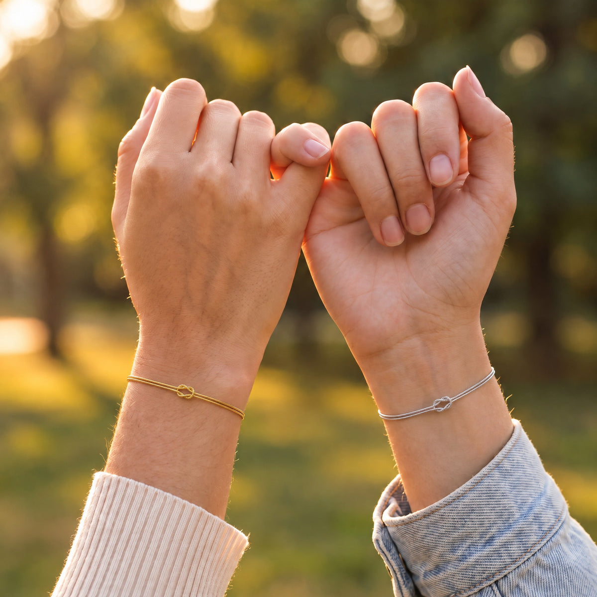 Forever Knot-armband – goud & zilver – beste vriendinnen, pinkybelofte