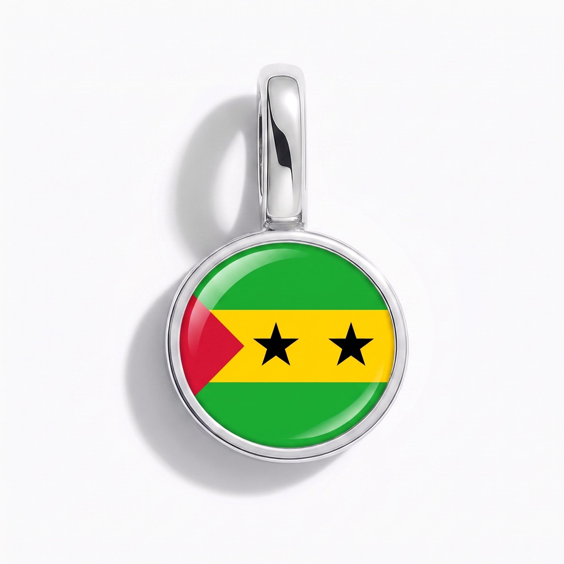 Charm vlag Sao Tomé en Principe – rond zilver
