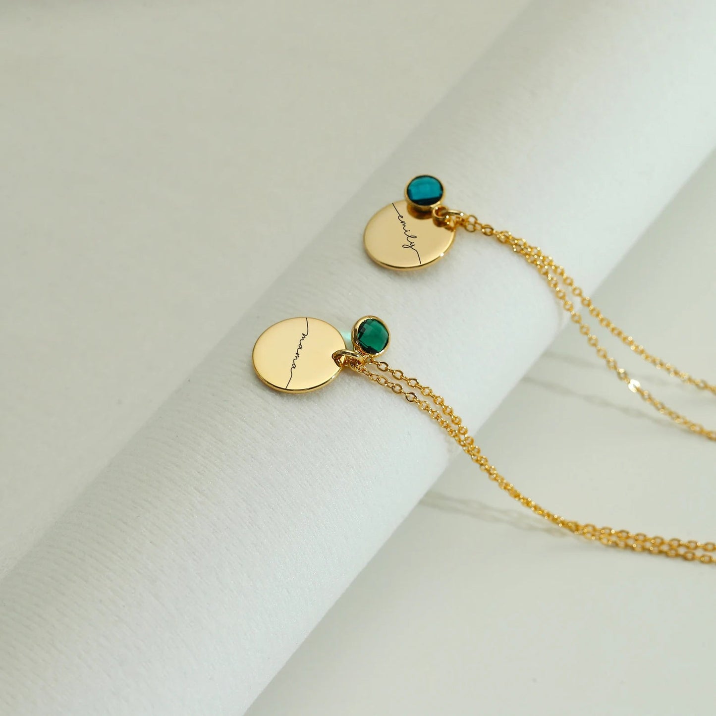 Gepersonaliseerde naamketting met geboortesteen